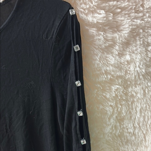 Chic Black Blouse with Embellished Sleeves - Picture 2 of 4